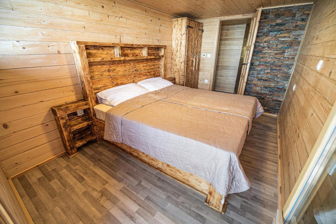 Apartments Zvoh, Krvavec, Ski-In, Ski-Out Cerklje na Gorenjskem Ngoại thất bức ảnh
