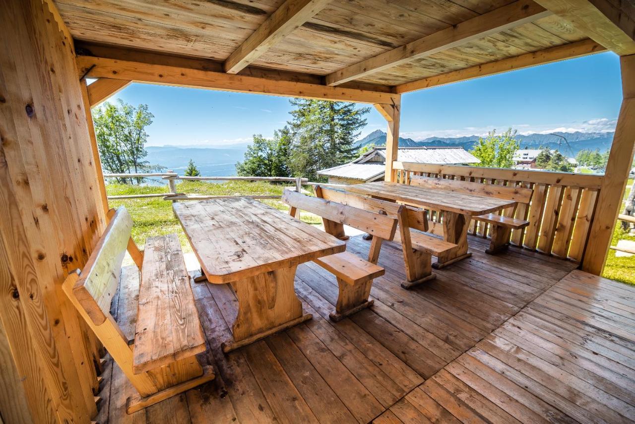 Apartments Zvoh, Krvavec, Ski-In, Ski-Out Cerklje na Gorenjskem Ngoại thất bức ảnh