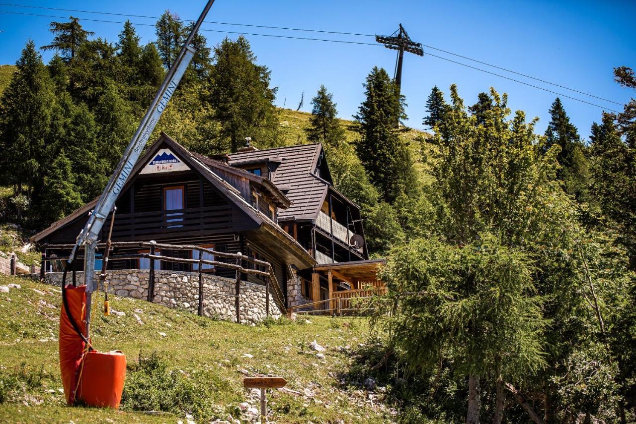 Apartments Zvoh, Krvavec, Ski-In, Ski-Out Cerklje na Gorenjskem Ngoại thất bức ảnh