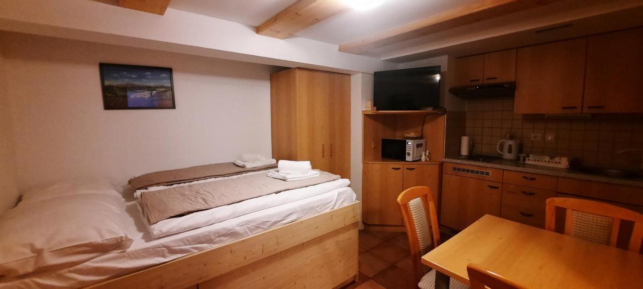 Apartments Zvoh, Krvavec, Ski-In, Ski-Out Cerklje na Gorenjskem Ngoại thất bức ảnh