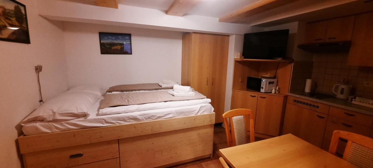 Apartments Zvoh, Krvavec, Ski-In, Ski-Out Cerklje na Gorenjskem Ngoại thất bức ảnh